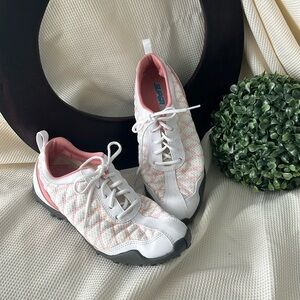 Stylish White and Pink Women's Sneakers